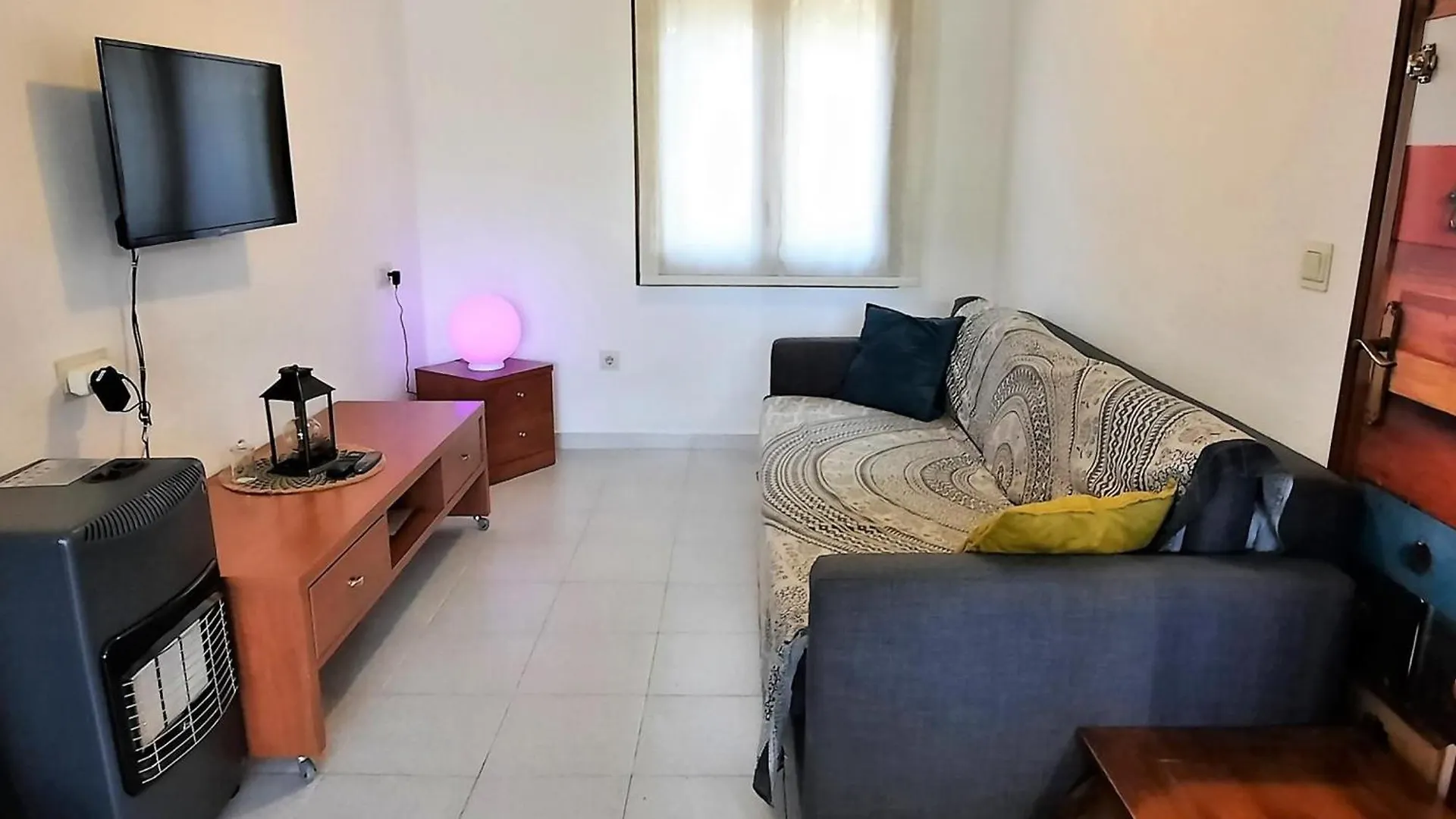 Daire Apartamento En Llanca Con Terraza, Bbq Y Cerca De Playas Y Actividades - Es-170-25 İspanya
