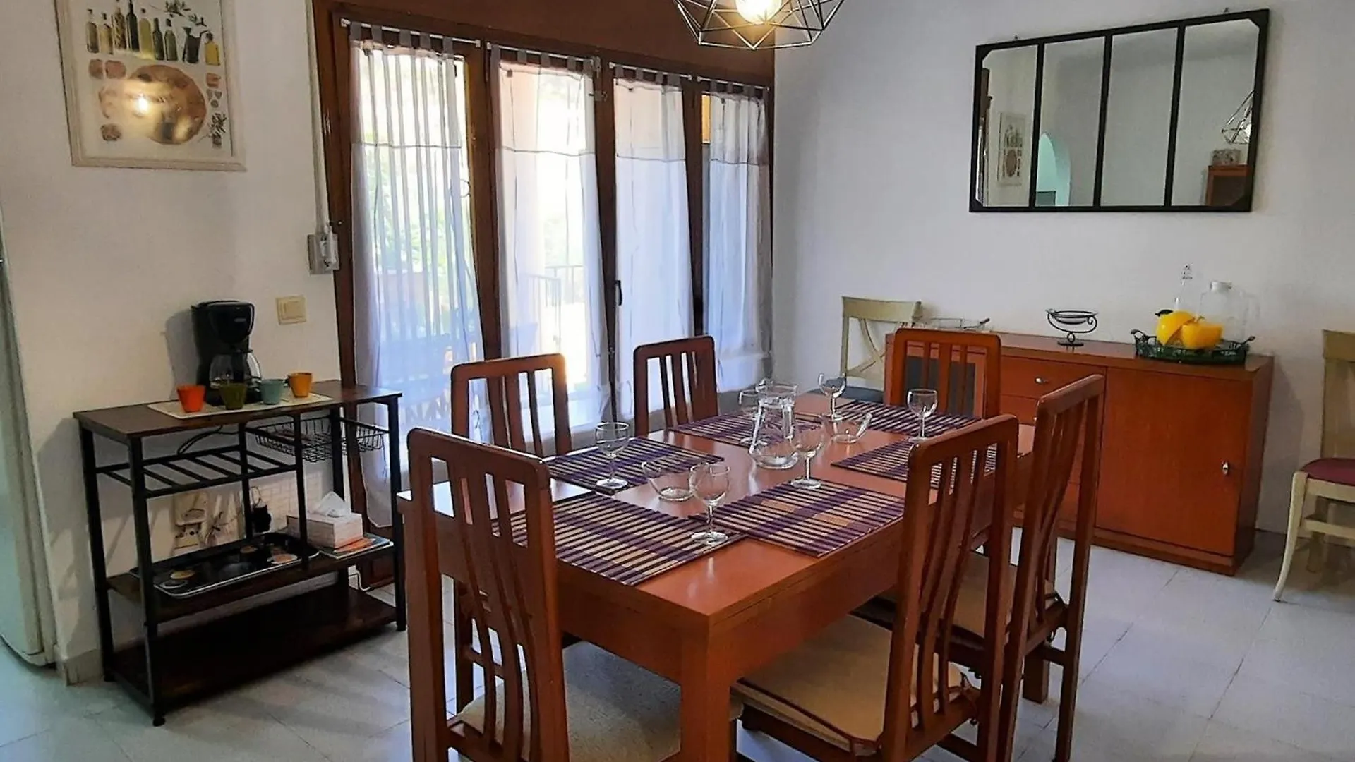Apartamento En Llanca Con Terraza, Bbq Y Cerca De Playas Y Actividades - Es-170-25 Daire