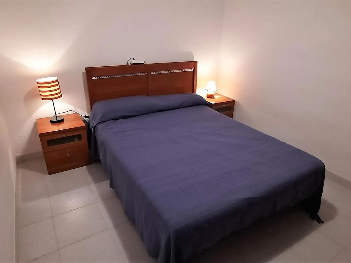 Apartamento En Llanca Con Terraza, Bbq Y Cerca De Playas Y Actividades - Es-170-25 Lägenhet