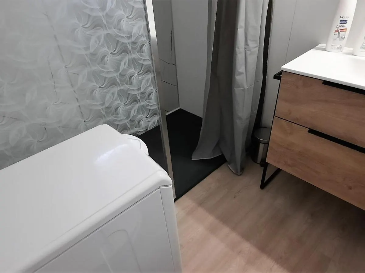 Apartamento En Llanca Con Terraza, Bbq Y Cerca De Playas Y Actividades - Es-170-25 0*,  Spanien
